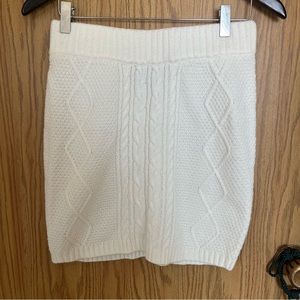 White Cable Knit Mini Skirt